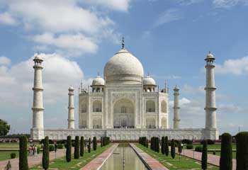 Cabs in Agra